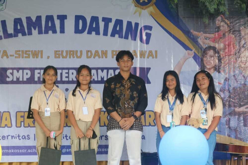 Kunjungan SMP Frater Mamasa ke SMA Frater Makassar: Pererat Persaudaraan